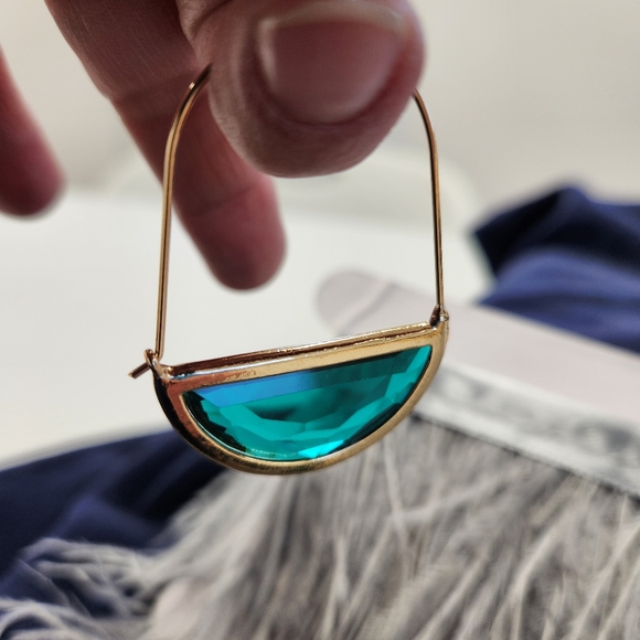 Earrings - Picture 2 of 2